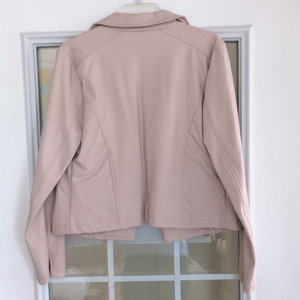 Lysse Vegan Leather Jacket - Picture 4 of 6